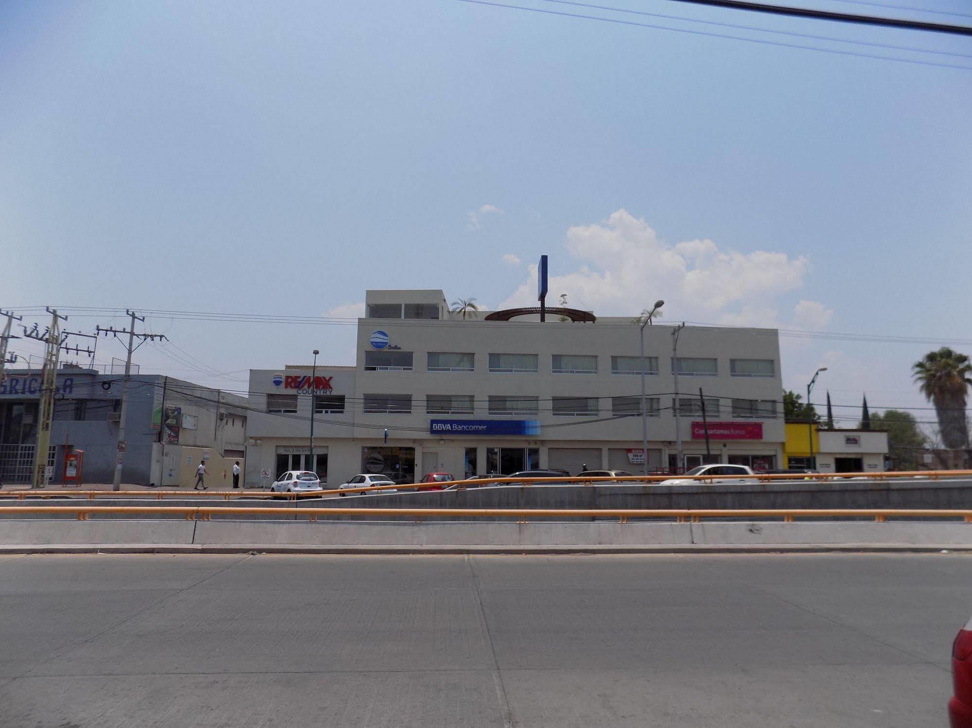 My Home Suites Celaya  Exterior photo